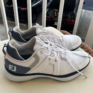 Brand New White and Slate Footjoy Golf Shoes Size 9.5